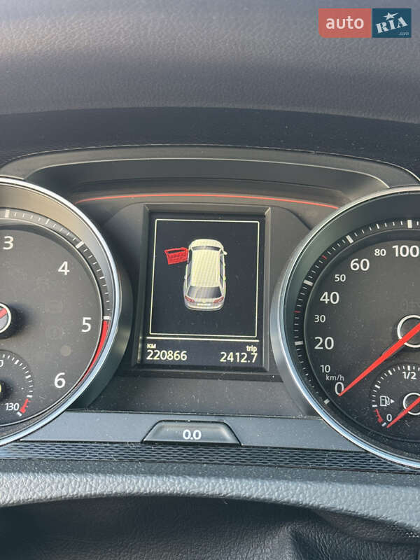 Универсал Volkswagen Golf 2015 в Киеве
