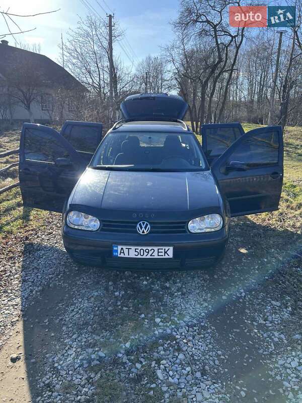 Универсал Volkswagen Golf 2001 в Ивано-Франковске