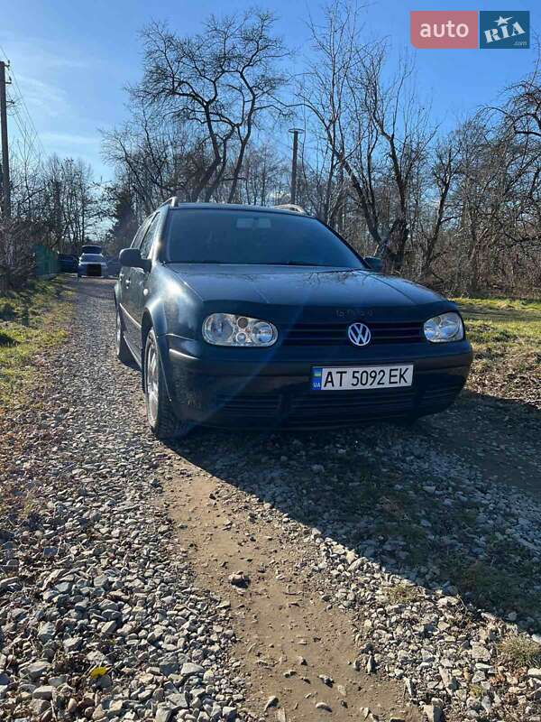 Универсал Volkswagen Golf 2001 в Ивано-Франковске