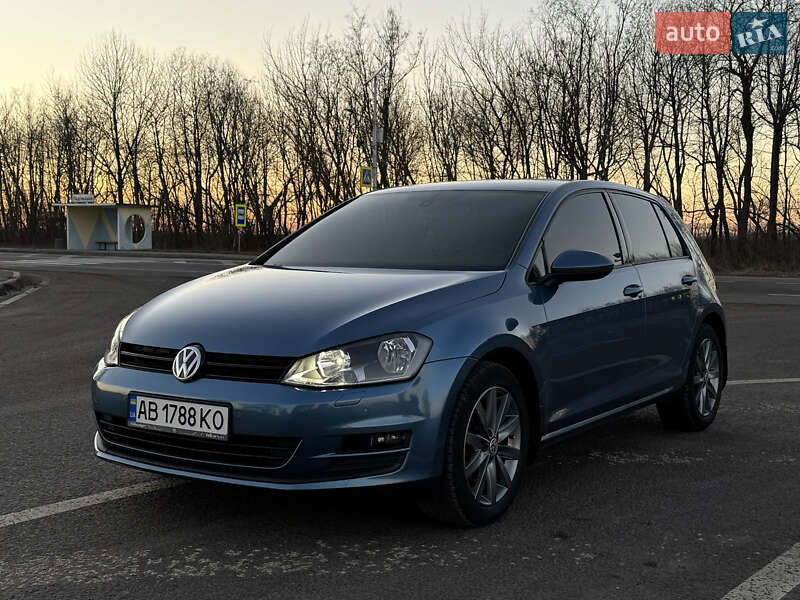 Хетчбек Volkswagen Golf 2013 в Тульчині