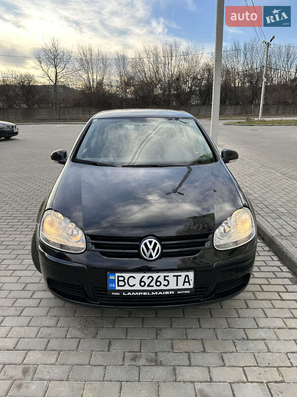 Хэтчбек Volkswagen Golf 2007 в Львове