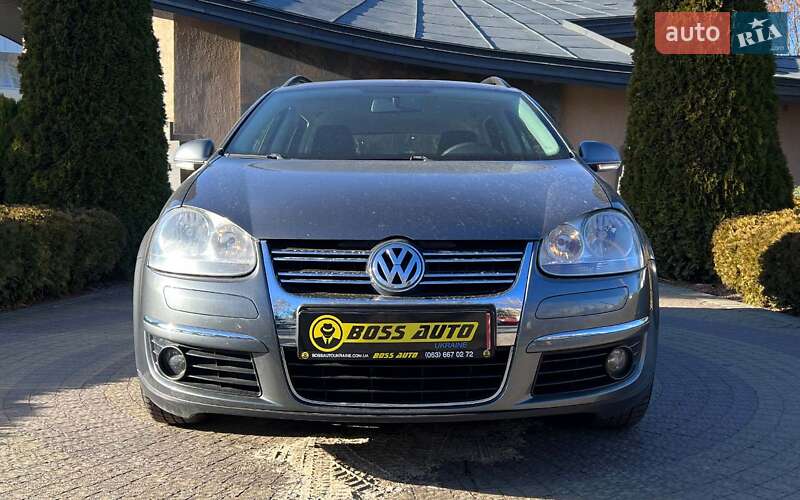 Универсал Volkswagen Golf 2009 в Львове