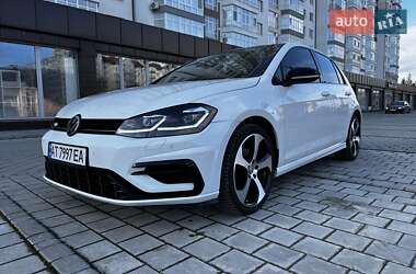 Хетчбек Volkswagen Golf 2014 в Івано-Франківську