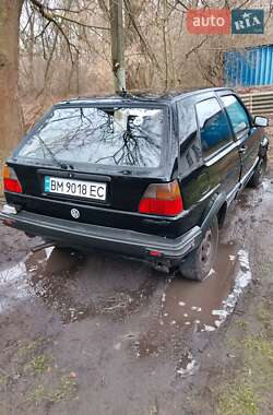 Хэтчбек Volkswagen Golf 1988 в Белополье