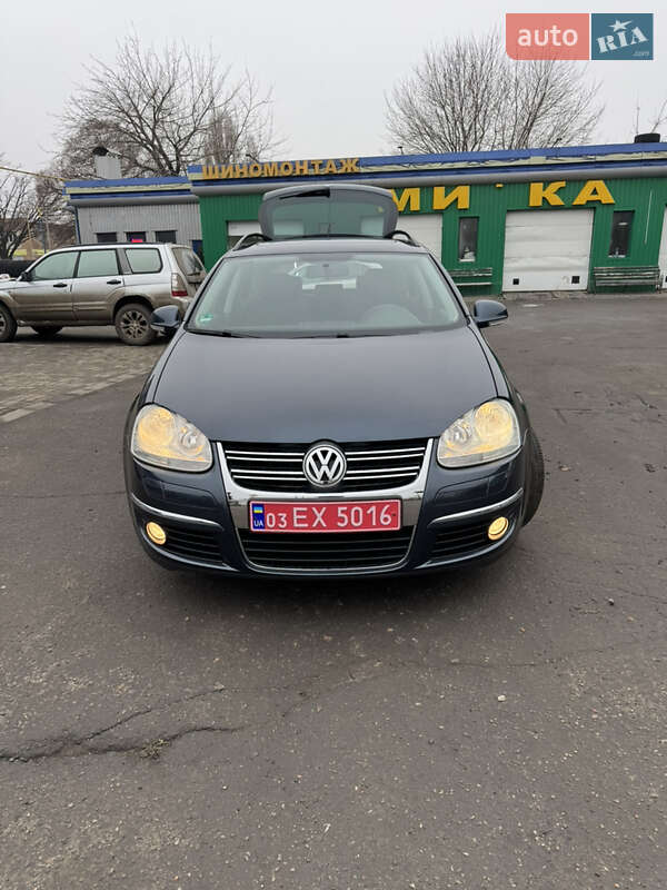 Універсал Volkswagen Golf 2007 в Харкові