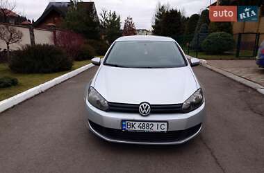 Хетчбек Volkswagen Golf 2011 в Рівному