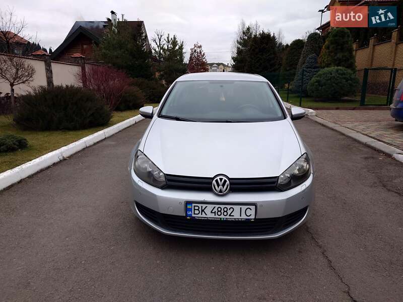 Volkswagen Golf 2011 Volkswagen Golf 2011