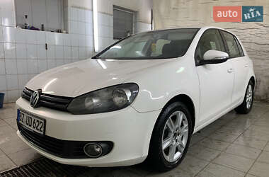 Хетчбек Volkswagen Golf 2010 в Надвірній