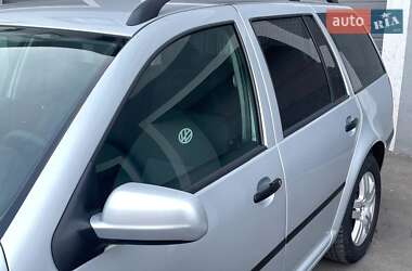 Універсал Volkswagen Golf 2000 в 