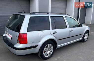 Універсал Volkswagen Golf 2000 в 