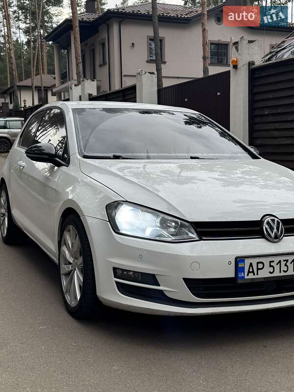 Volkswagen Golf 2014