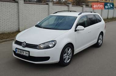 Универсал Volkswagen Golf 2010 в Киеве