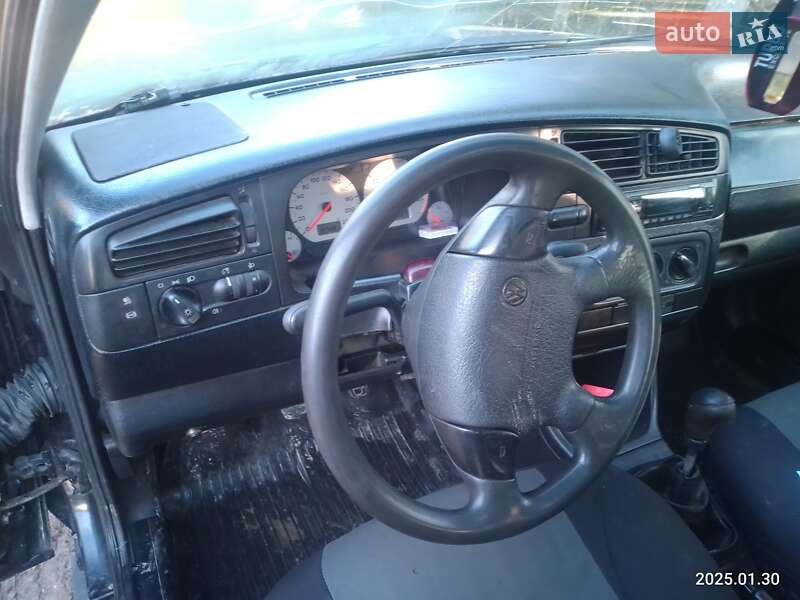 Хетчбек Volkswagen Golf 1998 в Ворохті