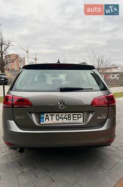 Універсал Volkswagen Golf 2014 в Івано-Франківську