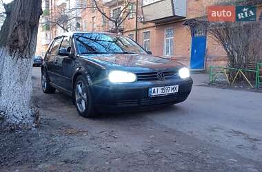 Хетчбек Volkswagen Golf 2001 в Ніжині