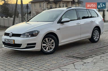 Универсал Volkswagen Golf 2013 в Сваляве