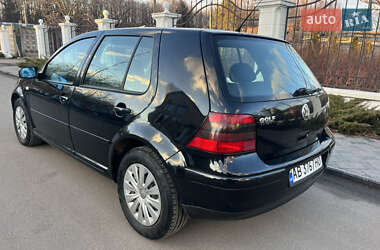 Хэтчбек Volkswagen Golf 2000 в Виннице