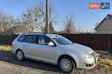 Універсал Volkswagen Golf 2008 в Києві