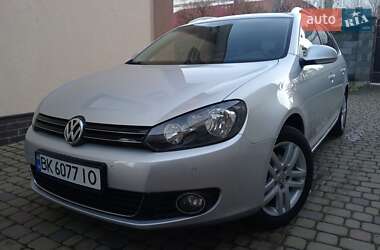 Універсал Volkswagen Golf 2011 в Рівному