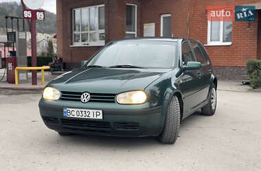 Хетчбек Volkswagen Golf 1998 в Кременці