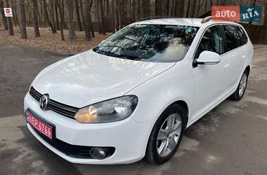 Універсал Volkswagen Golf 2009 в Луцьку