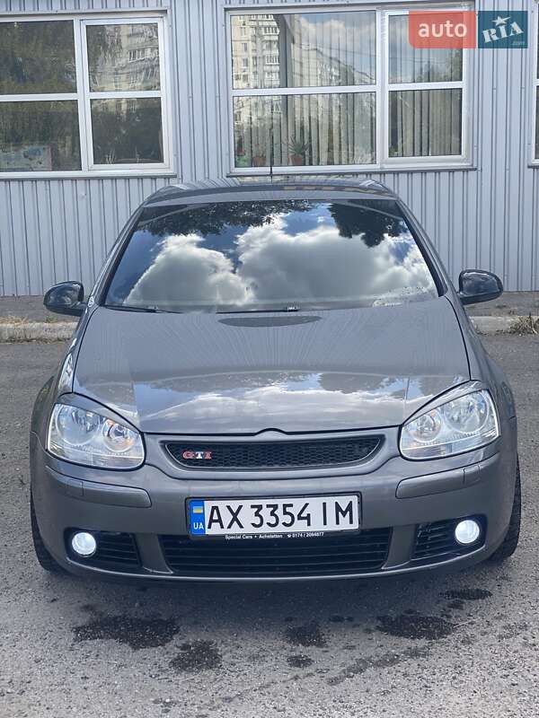 Хэтчбек Volkswagen Golf 2008 в Харькове