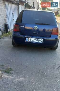 Хетчбек Volkswagen Golf 2003 в Кременчуці