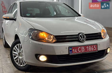 Хетчбек Volkswagen Golf 2010 в Львові