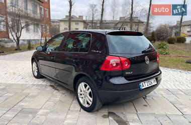 Хетчбек Volkswagen Golf 2007 в Надвірній