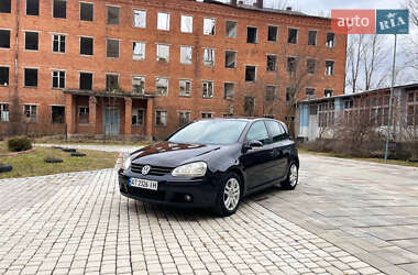 Хетчбек Volkswagen Golf 2007 в Надвірній