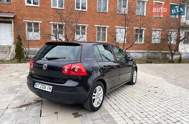 Хетчбек Volkswagen Golf 2007 в Надвірній