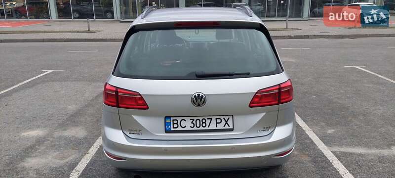 Универсал Volkswagen Golf 2015 в Львове
