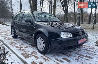 Хетчбек Volkswagen Golf 2001 в Хоролі