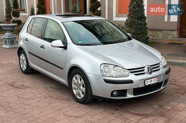 Хетчбек Volkswagen Golf 2007 в Стрию