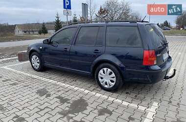 Універсал Volkswagen Golf 1999 в Волочиську