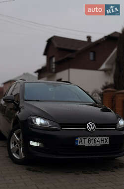 Универсал Volkswagen Golf 2014 в Ивано-Франковске