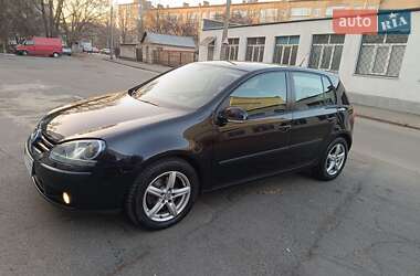 Хетчбек Volkswagen Golf 2007 в Києві