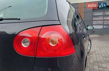 Хетчбек Volkswagen Golf 2007 в Черкасах