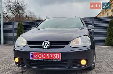 Хетчбек Volkswagen Golf 2007 в Черкасах