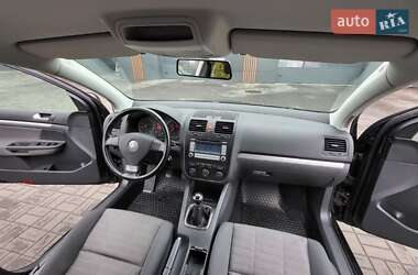 Хетчбек Volkswagen Golf 2007 в Черкасах