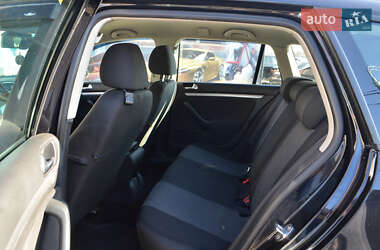 Універсал Volkswagen Golf 2013 в 