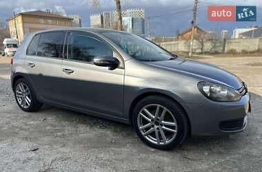 Хетчбек Volkswagen Golf 2012 в Києві