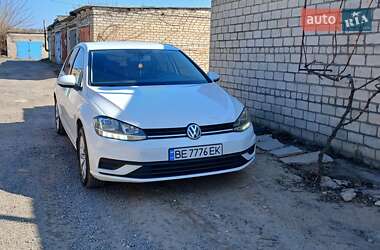 Хетчбек Volkswagen Golf 2017 в Вознесенську