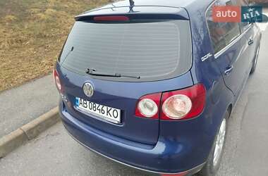 Хэтчбек Volkswagen Golf 2006 в 