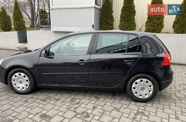 Хэтчбек Volkswagen Golf 2007 в Запорожье