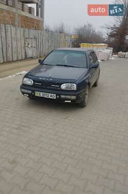 Хэтчбек Volkswagen Golf 1995 в Черновцах