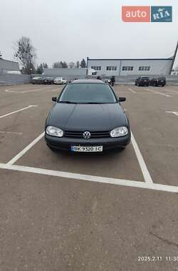 Універсал Volkswagen Golf 1999 в Рівному