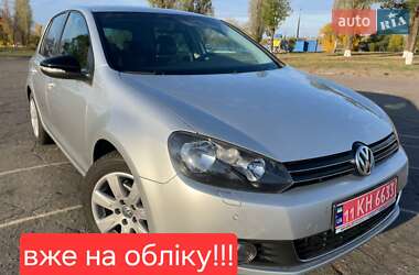 Хэтчбек Volkswagen Golf 2011 в Каменском