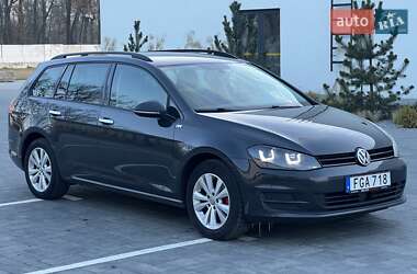 Універсал Volkswagen Golf 2014 в Луцьку