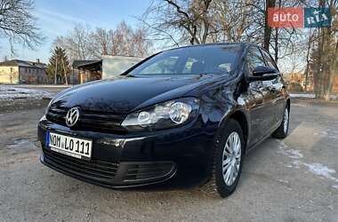 Хэтчбек Volkswagen Golf 2009 в Лебедине